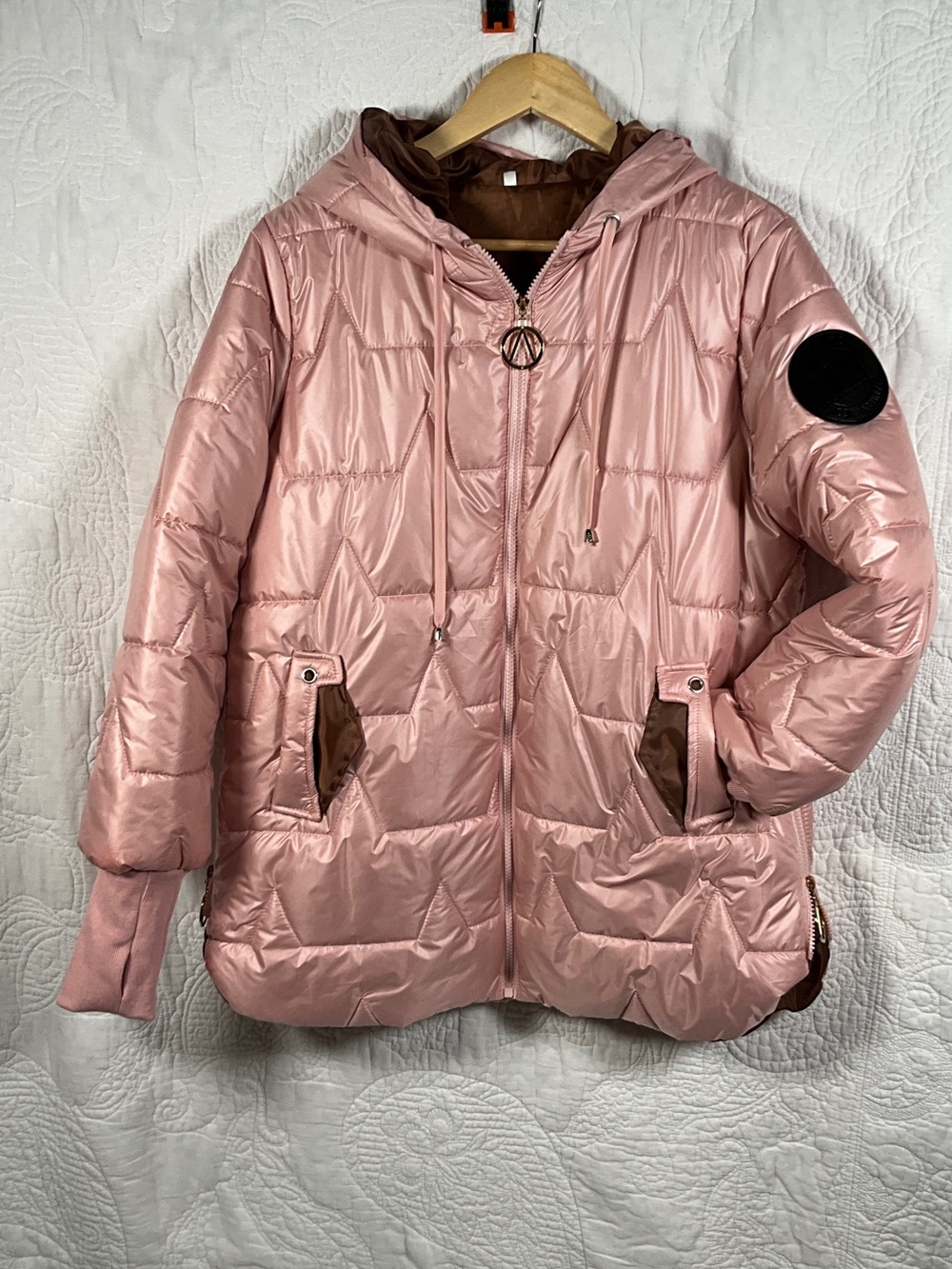 Women's Hooded Quilted Puffer Jacket in Blush Pink
